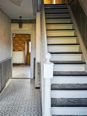 Maison - 300 m² - 10 pièces