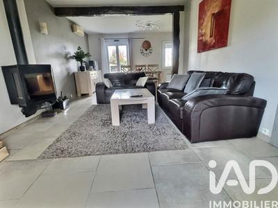 Maison - 96 m² - 5 pièces