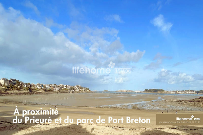 Maison traditionnelle - 94 m² - 5 pièces