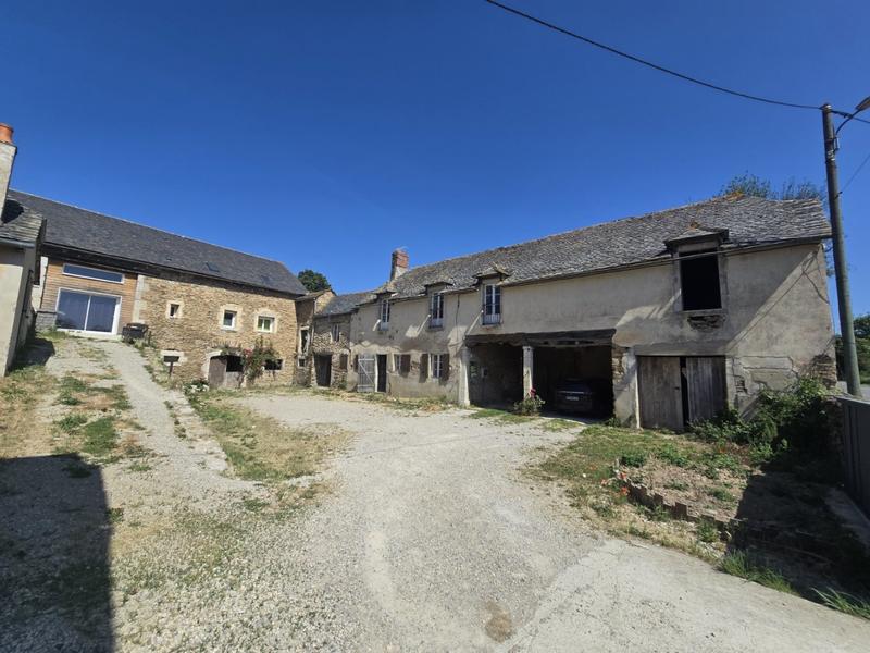 Maison - 223 m² - 8 pièces