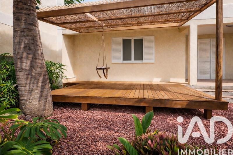 Maison - 121 m² - 4 pièces