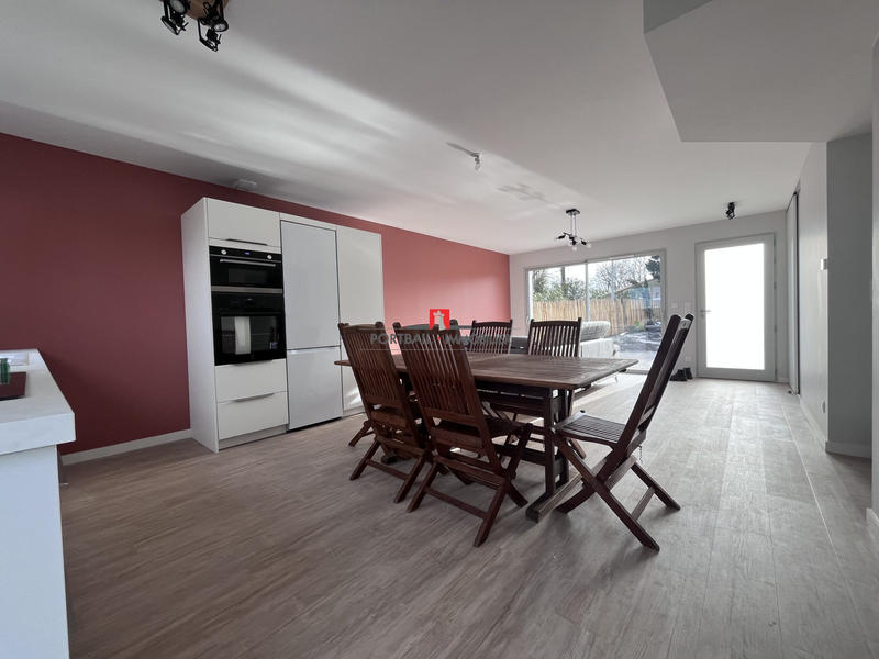 Maison contemporaine - 94 m² - 4 pièces