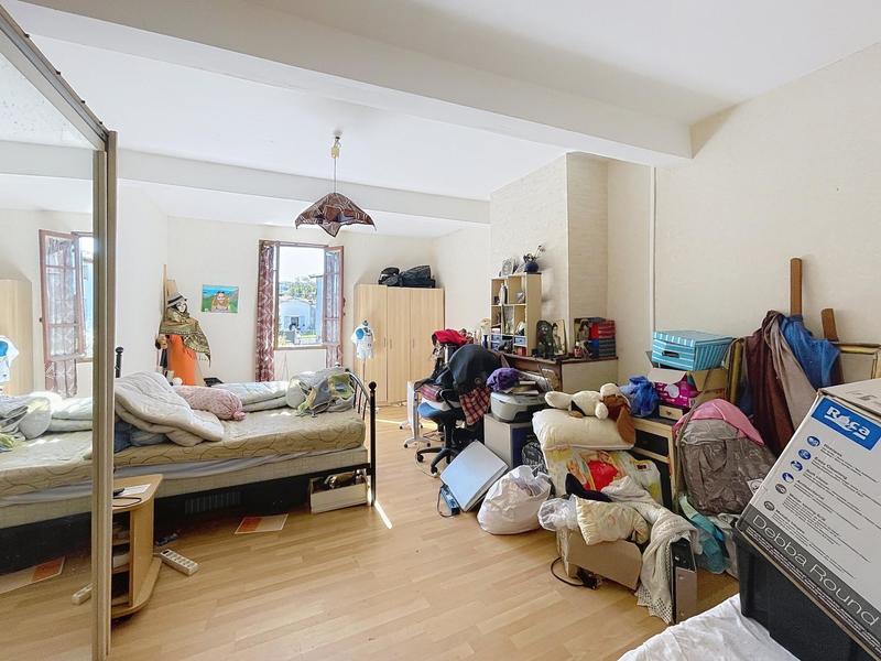 Maison - 150 m² - 4 pièces