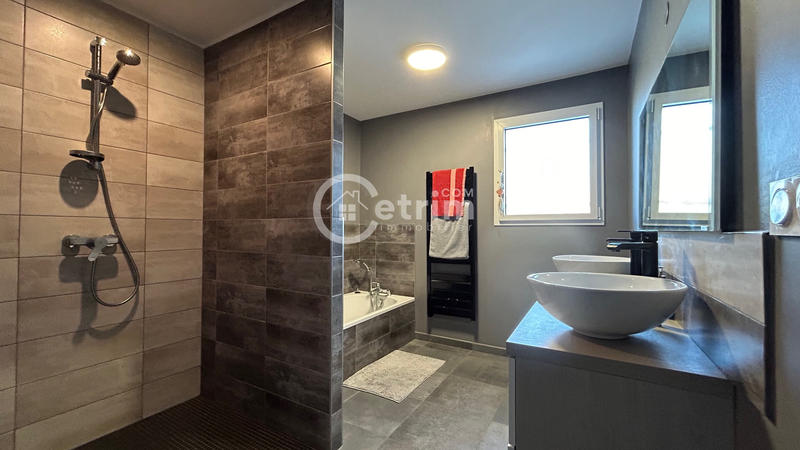 Maison - 119 m² - 4 pièces