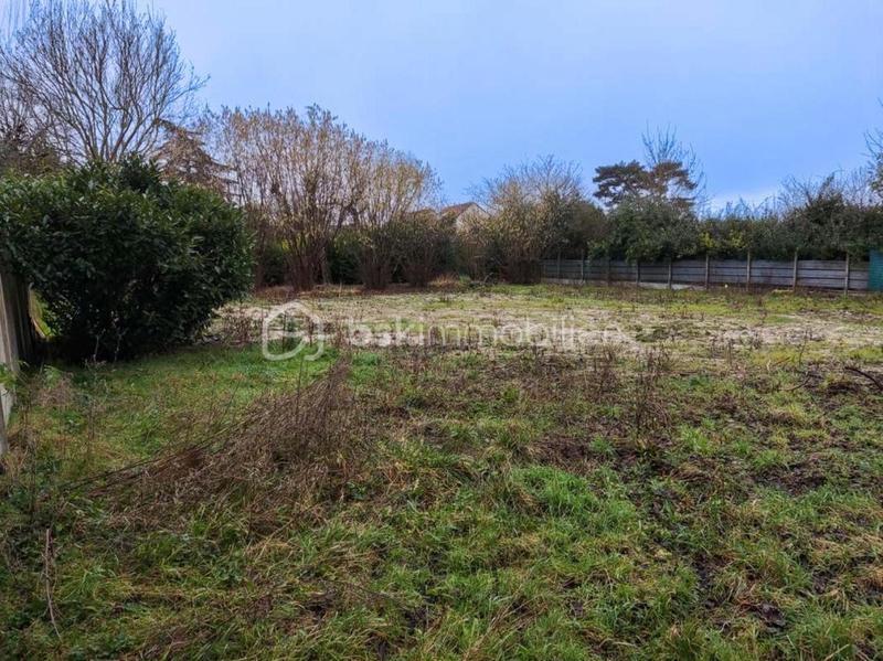 Terrain constructible - 475 m²