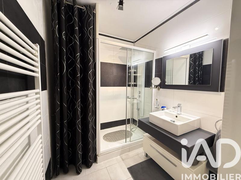 Appartement - 48 m² - 3 pièces