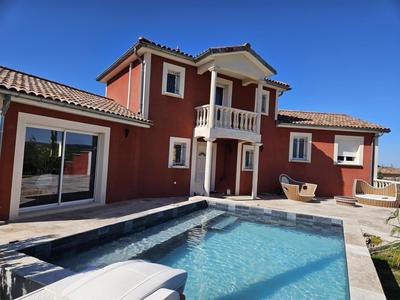 Maison - 143 m² - 5 pièces