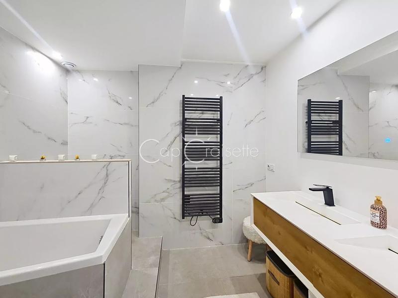 Appartement - 124 m² - 4 pièces