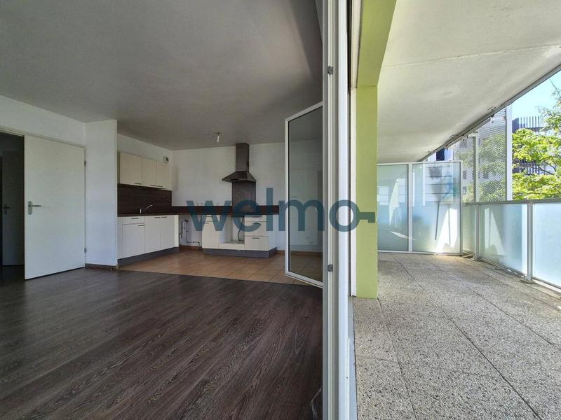 Appartement - 90 m² - 4 pièces