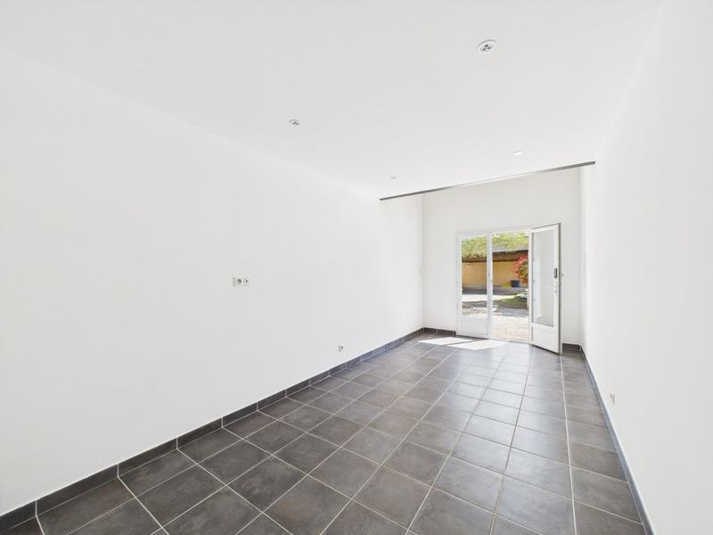 Maison - 185 m² - 5 pièces