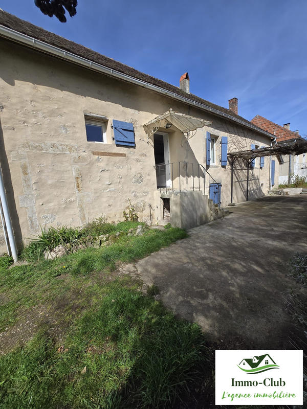 Maison traditionnelle - 82 m² - 4 pièces