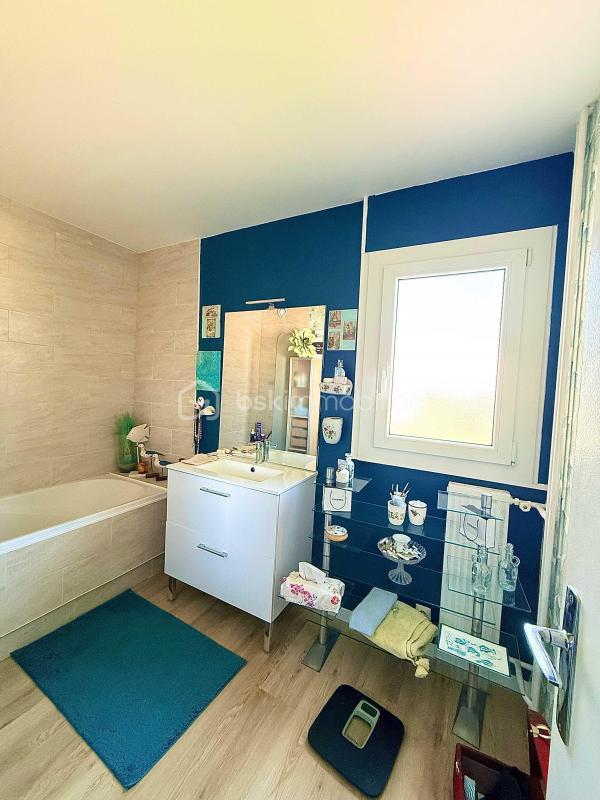 Appartement - 124 m² - 6 pièces