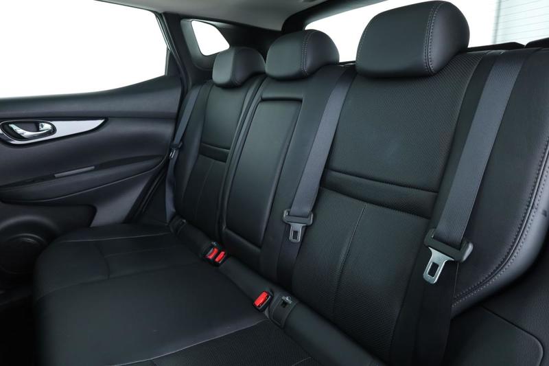 Nissan Qashqai 1.6 dCi Black Edition Xtronic 130 ch