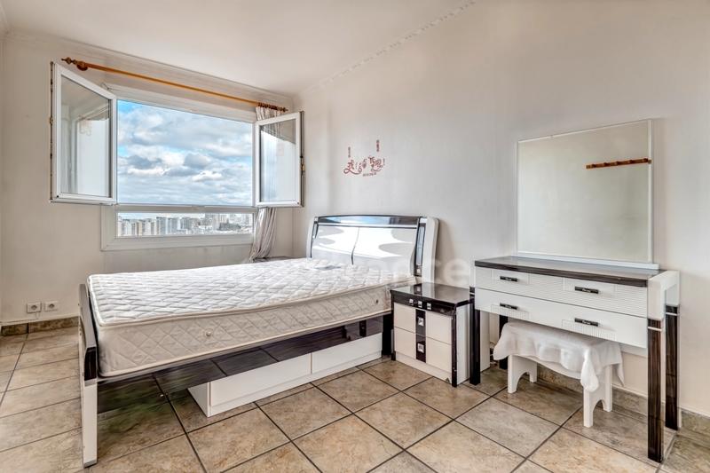 Appartement - 81 m² - 4 pièces