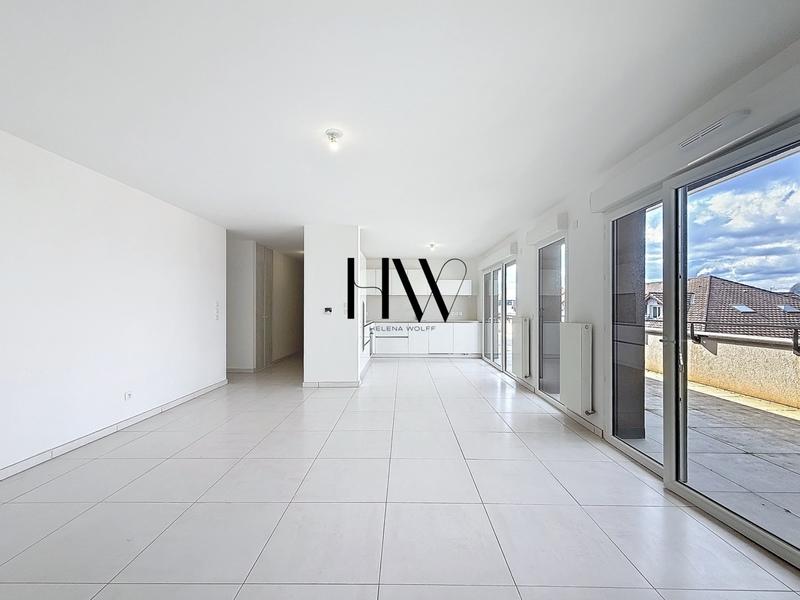 Appartement - 120 m² - 5 pièces