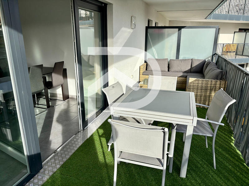 Appartement - 98 m² - 4 pièces