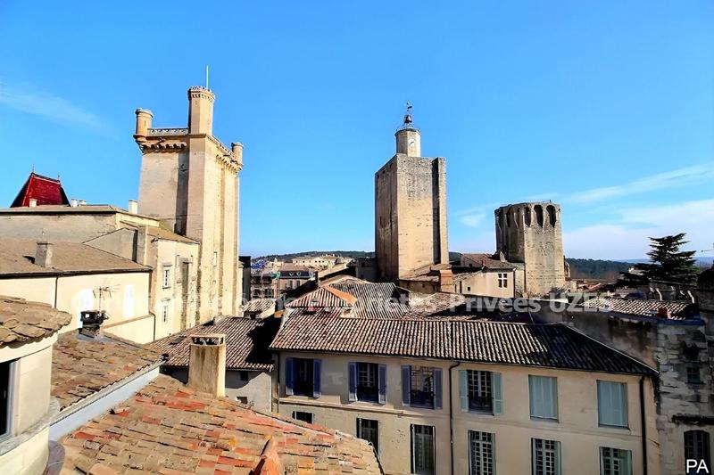 Demeure - 320 m² - 10 pièces