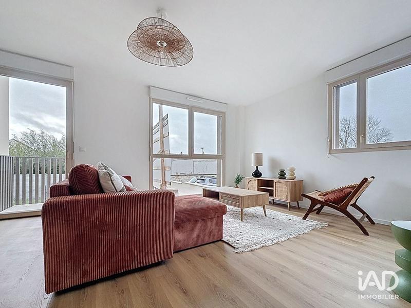 Maison - 92 m² - 4 pièces