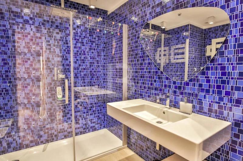 Villa - 240 m² - 8 pièces