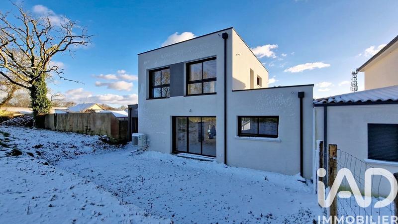 Maison de maîtres - 135 m² - 6 pièces