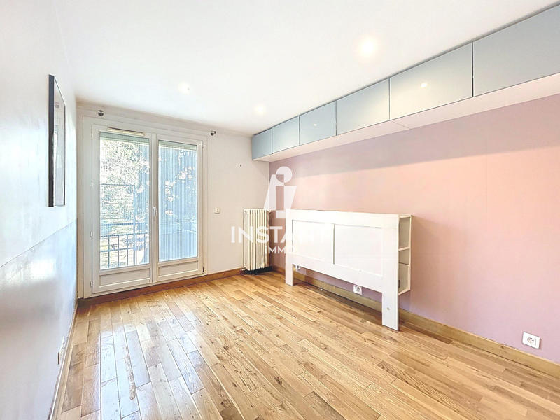 Appartement - 87 m² - 5 pièces