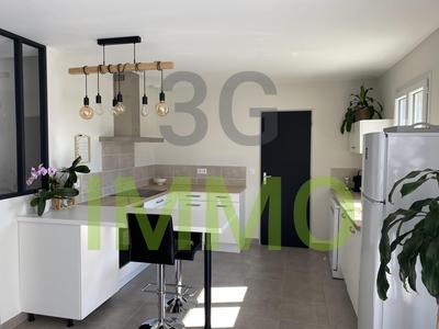 Maison - 100 m² - 4 pièces