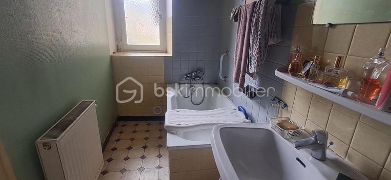 Maison - 85 m² - 4 pièces