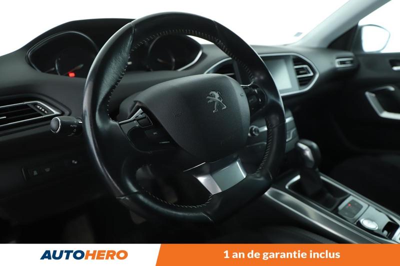 Peugeot 308 1.6 Blue-HDi Feline Eat6 120 ch