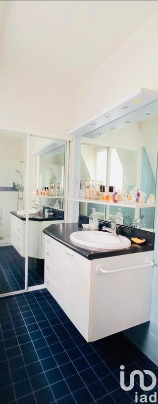 Maison de ville - 260 m² - 8 pièces