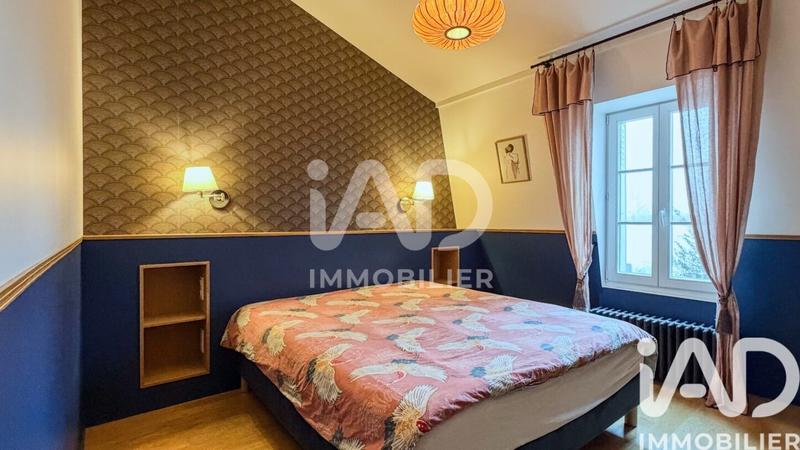 Maison - 187 m² - 8 pièces