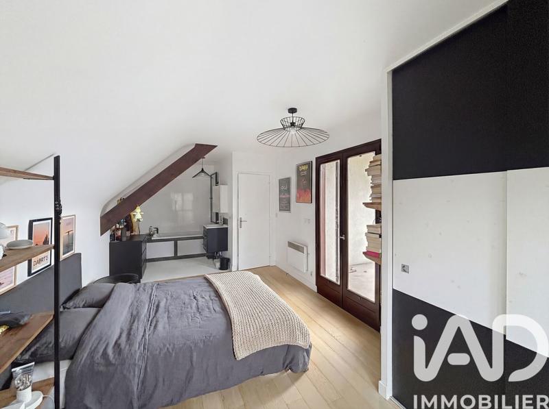 Maison - 260 m² - 7 pièces