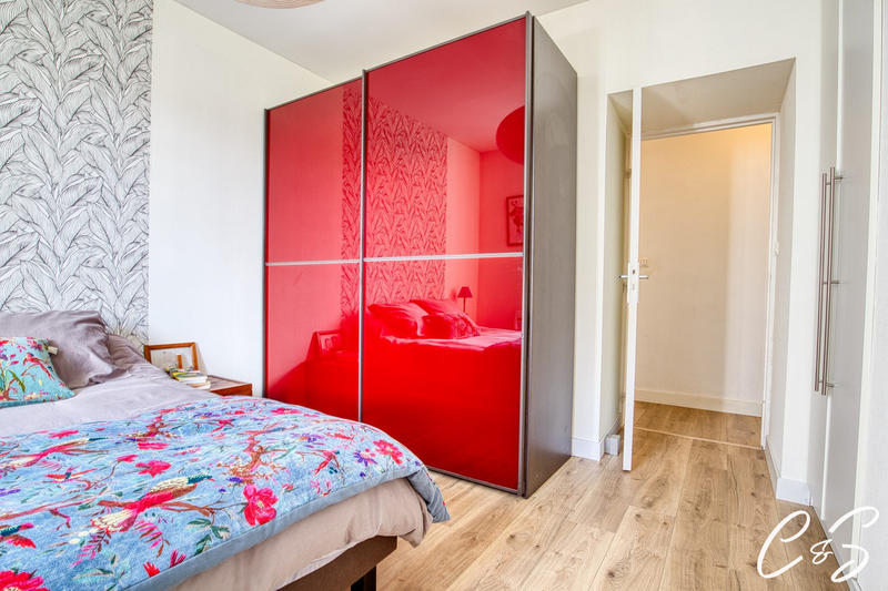 Appartement - 81 m² - 3 pièces