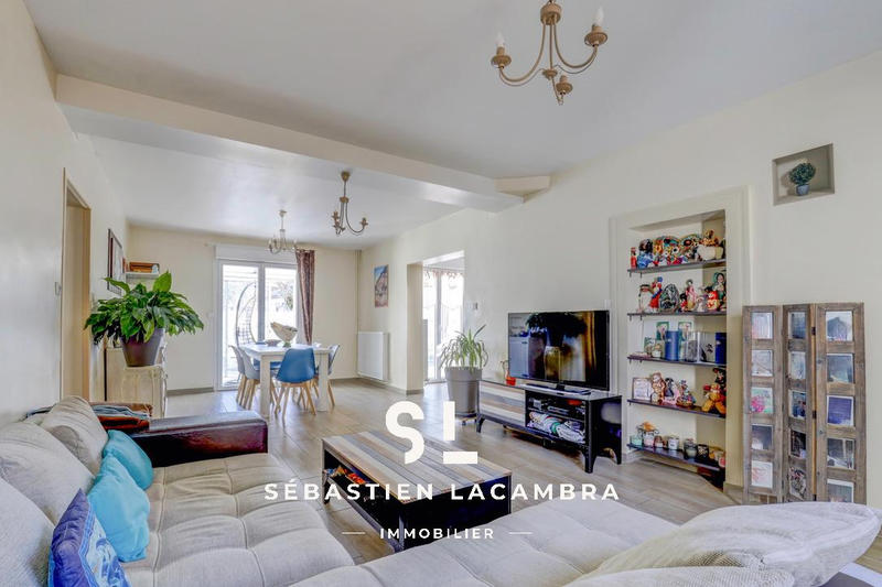 Maison - 139 m² - 6 pièces