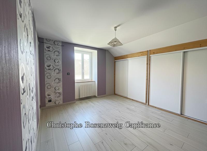 Maison - 140 m² - 6 pièces