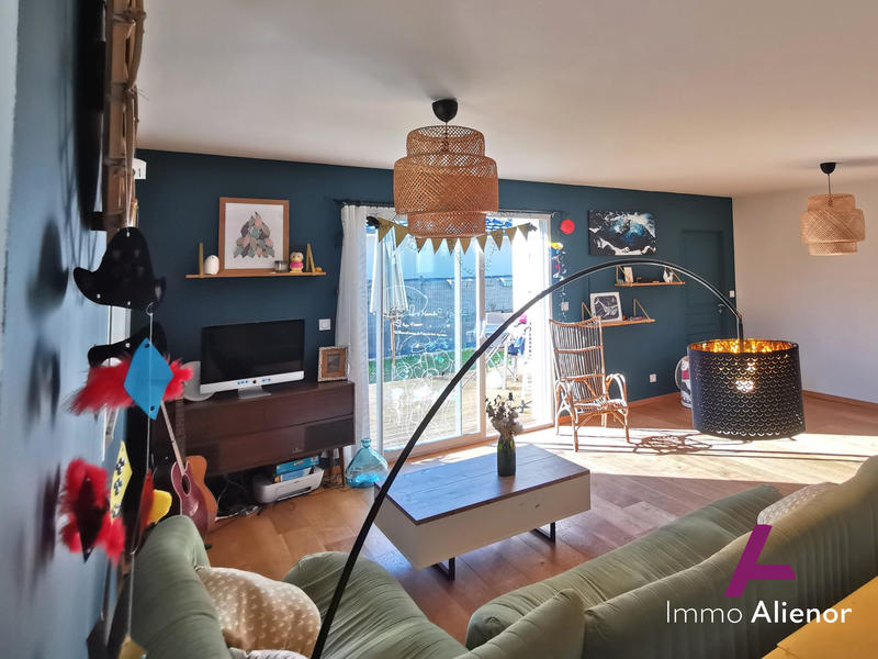 Maison contemporaine - 107 m² - 5 pièces