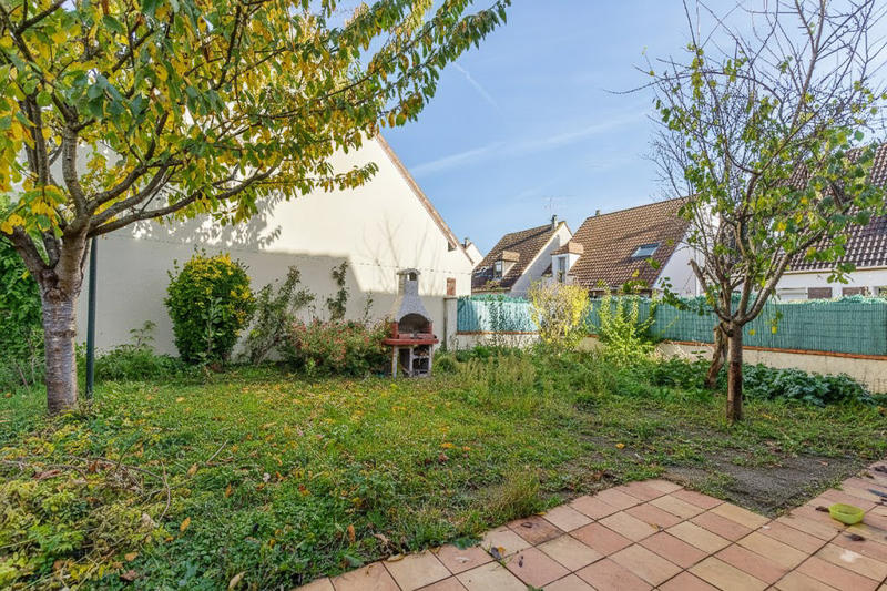 Maison - 105 m² - 6 pièces