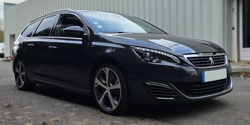 Peugeot 308 Sw Gt 2° Main 2.0 Hdi 180cv Full options Française