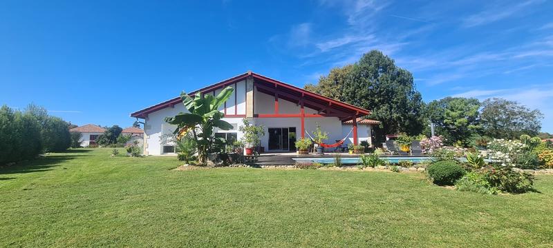 Maison contemporaine - 148 m² - 5 pièces