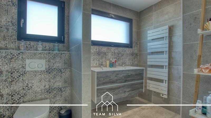 Maison - 160 m² - 5 pièces