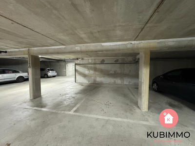 Parking / Garage - 24 m²