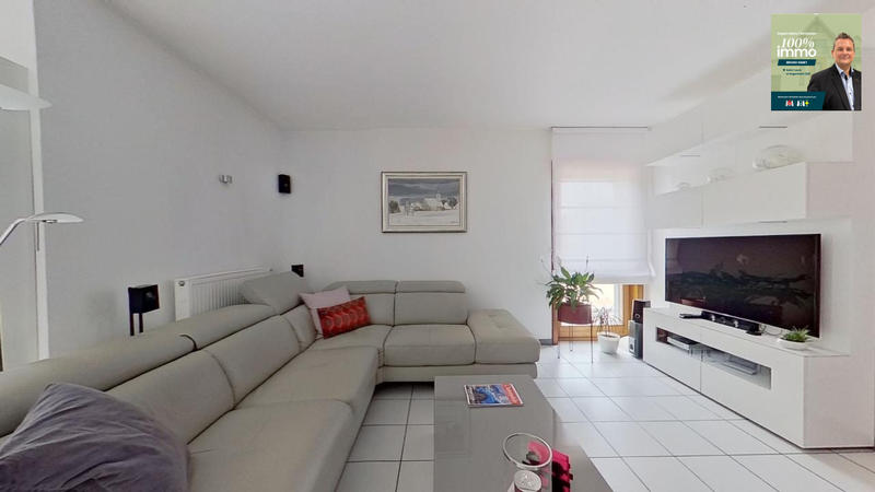 Maison - 196 m² - 7 pièces