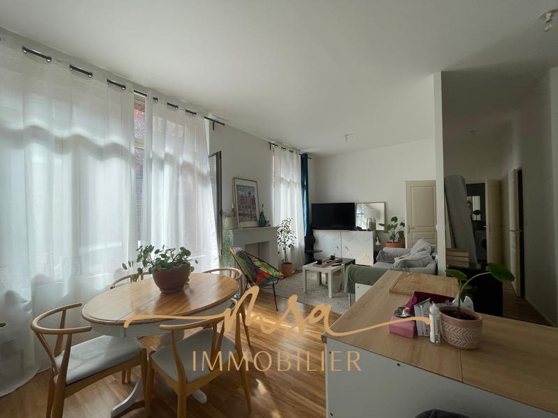 Immeuble - 150 m² - 6 pièces