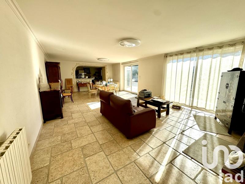 Maison - 298 m² - 7 pièces