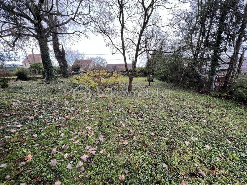 Terrain constructible - 477 m²
