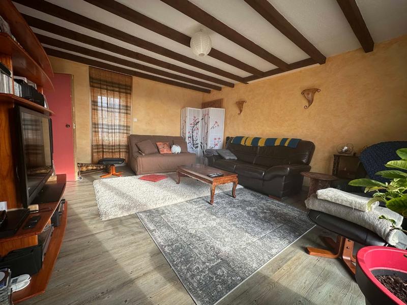 Maison - 188 m² - 7 pièces