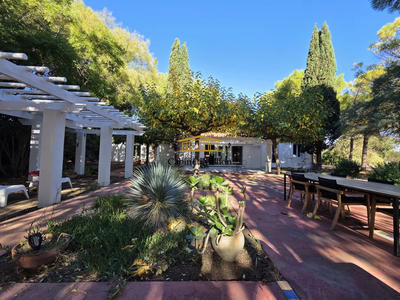 Maison - 200 m² - 6 pièces