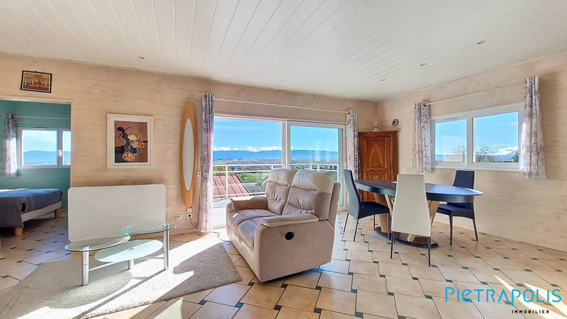 Maison - 170 m² - 8 pièces