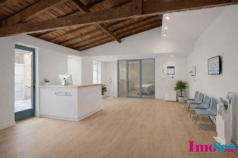 Local commercial - 225 m²