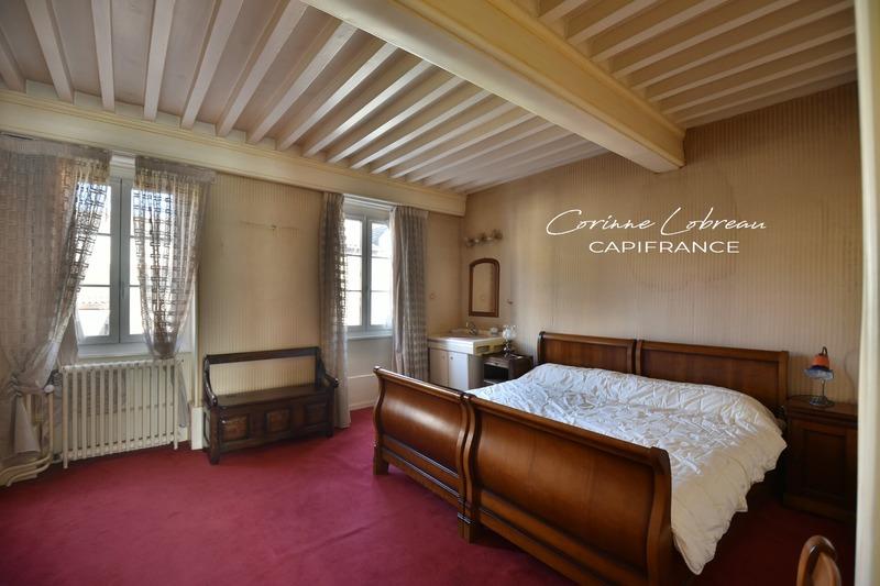 Maison de maîtres - 446 m² - 14 pièces