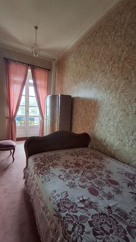 Maison - 182 m² - 7 pièces